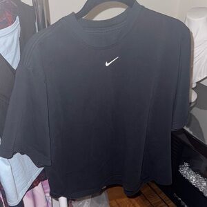 Nike Black Short Sleeve Tee Classic Design